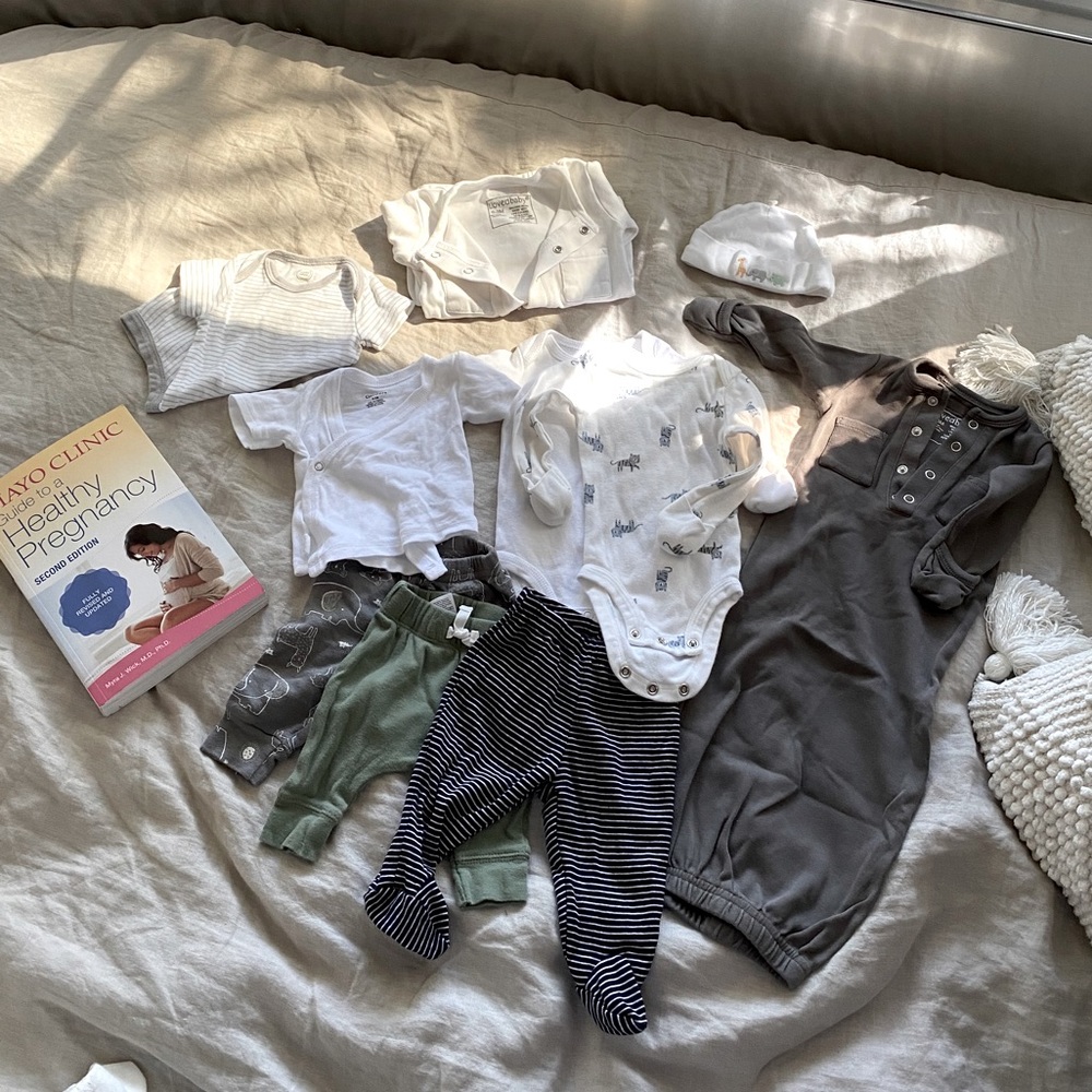 #2 Newborn Bundle 10 pieces+book